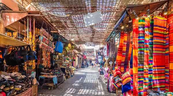 Satyanarayan Park AC Market Kolkata: Location, Shops, Timing, and Nearby Areas