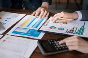 How to Compare Loan Offers Using Calculators